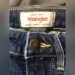 Wrangler Hig Rise Unforgettable Skinny Juniors Sz 2 Jeans W 24 I27.
